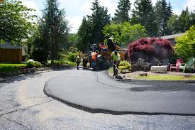 Best Concrete Driveway Installation  in Lakewood Clu, MI